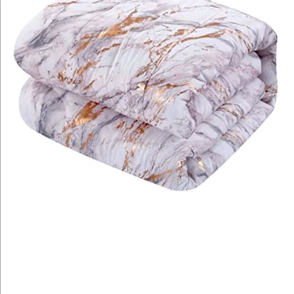 Pop Shop Rose & Gold Marble Comforter. Twin XL